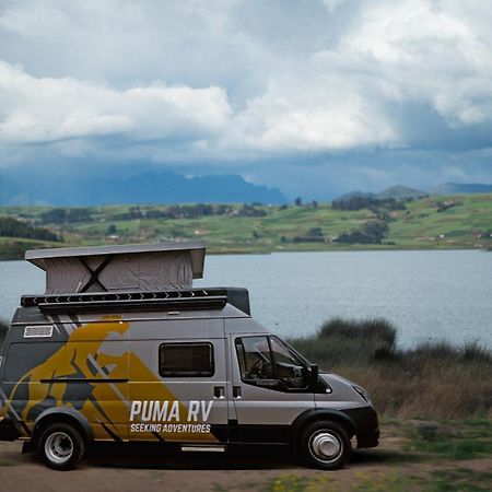 Ford Transit Campervan Hotel Cuzco Exterior photo